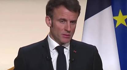 Macron: AB, kendi varlığını sürdürebilmesi için ABD'nin kölesi olmayı bırakmalı