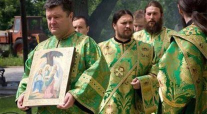 Порошенко как пастор? Заявление о "скором" появлении автокефальной церкви Украины