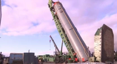 Les missiles de quarante ans UR-100N UTTH continueront de servir