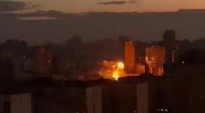 Explosionen im Zentrum von Kiew: Die Ukraine wird von einer zweiten Welle russischer Kamikaze-Drohnen erfasst