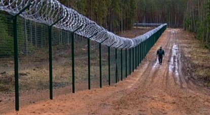 Letonya, Rusya'dan dikenli tel çitlerle çitle çevrili