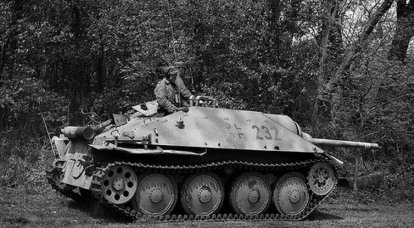 Véhicules blindés de l'Allemagne pendant la seconde guerre mondiale. Chasseur de chars Jgd Pz 38 (t) "Hetzer"