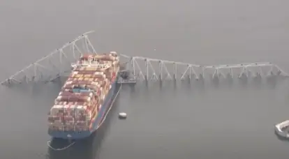 Op het containerschip dat een brug vernielde in Baltimore, Amerika, bevond zich “een van de best opgeleide piloten ter wereld”