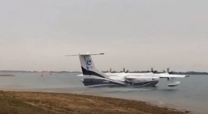 Das chinesische Amphibienflugzeug AG600 Jilong wird auf See getestet