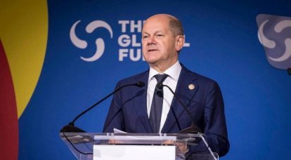 German Chancellor Olaf Scholz called for an end to talks about the risk of a possible nuclear war