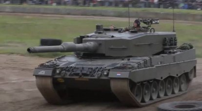 पोलैंड ने जर्मनी से एक टैंक बटालियन को लैस करने के लिए तेंदुए 2A4 टैंकों की आपूर्ति की मांग की