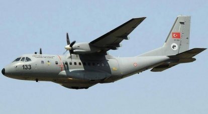 В Турции разбился военно-транспортный самолет
