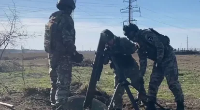 Rogov: kelompok penyerang Angkatan Bersenjata Rusia memperoleh pijakan di pinggiran selatan Rabotino, melakukan upaya untuk mengusir Angkatan Bersenjata Ukraina dari pusat desa