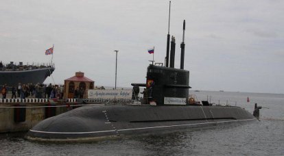 해군 대표 : 디젤 전기 잠수함 "Lada"건설이 중단됩니다
