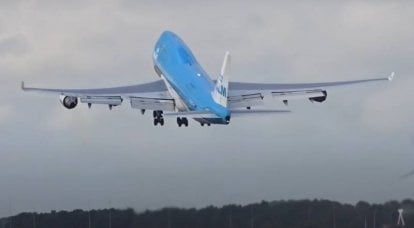 Boeing 747: Symbol of the era of wide-body passenger aviation