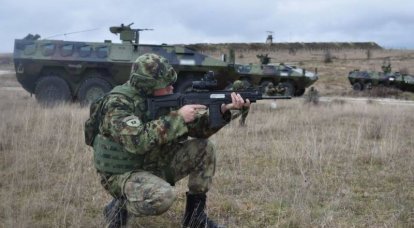 Сербский пехотный батальон на бронемашинах «Лазар» усилил боевую подготовку на фоне событий в Косово