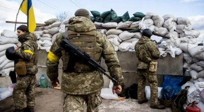 Mindenhol recseg. Hogyan szervezi meg Kijev a védelmet személyzet- és fegyverhiány esetén