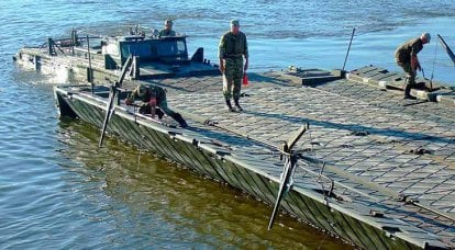 Le nuove barche pontone saranno testate durante l'addestramento Kavkaz-2016