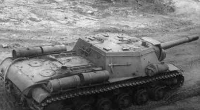 トリプルガンバリアントからML-20キャノンまで：SU-152自走砲の作成と使用