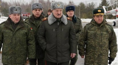 Лукашенко доложили о создании совместной группировки белорусских РСЗО «Полонез» и российских ОТРК «Искандер»