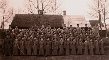 "Divertente" 110-th Kama Reggimento di fanteria. Kovno. 1900-e.