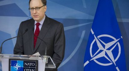 Vershbow a déclaré que la Russie devrait remercier l'OTAN pour son expansion vers l'est