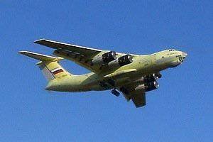 일리노이 - 76MD - 90A는 비행 시험을 시작했다.