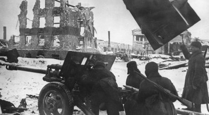 La victoria en Stalingrado fue forjada y los esfuerzos de los diplomáticos militares.