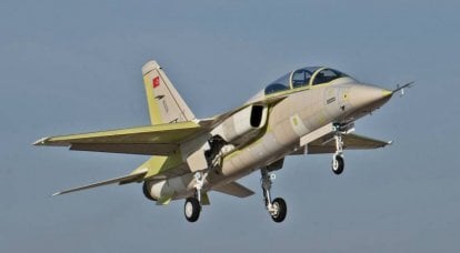 Учебно-тренировочный самолет TAI Hürjet поднялся в воздух