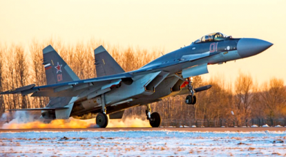 Звено истребителей Су-35 переброшено к западным границам России