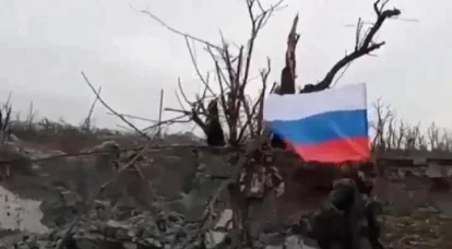 В зоне СВО: над Новомихайловкой поднят флаг России