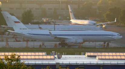 "Ilyushin Finance Co." a remis au FSB un avion Il-96-400VPU