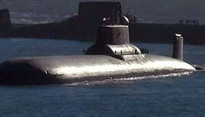 Russische Atom-U-Boote werden ihre kontinuierlichen Kampfpatrouillen fortsetzen