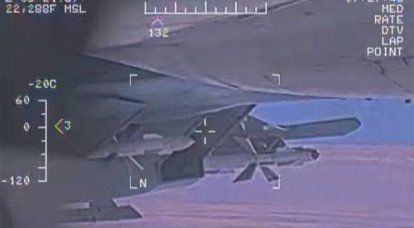 "러시아는 아주 가깝다." Russian Su-27의 러시아 EP-3의 새로운 비디오