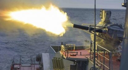 Около 20-ти кораблей Каспийской флотилии отразили воздушное нападение «противника»