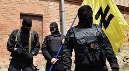 우크라이나 국방부는 "pravosekov"처분을 위협했다. 무력으로 무장 해제