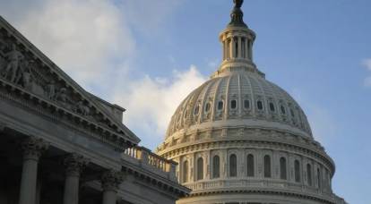 В Конгрессе США начали рассмотрение законопроектов о выделении помощи Украине и Израилю