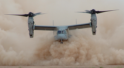 El polvo del aire complica seriamente el trabajo de la aviación en el desierto