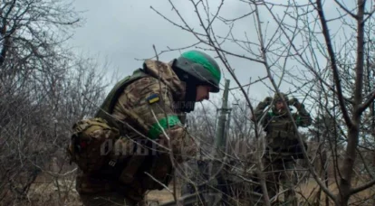 "La defensa se debe a la necesidad militar": el comandante de las Fuerzas Terrestres de las Fuerzas Armadas de Ucrania visitó los alrededores de Artyomovsk