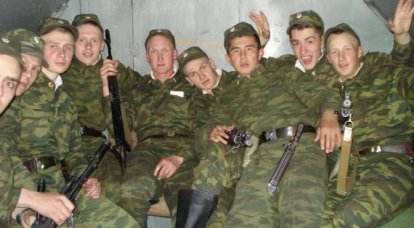 봉사하거나 불평합니까? 키로프 군인의 의견