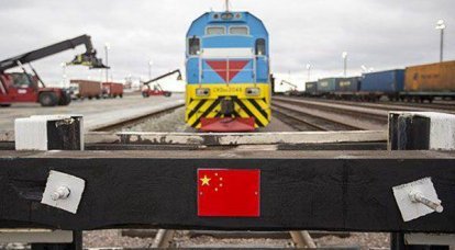 Les journées 16 du train de fret ukrainien "tournaient autour" de la Russie sur le chemin de la Chine