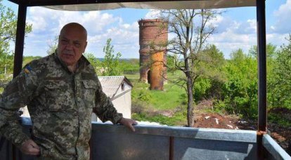 Называющий себя губернатором Луганской области Г.Москаль обвинил представителей миссии ОБСЕ в пьянстве и трусости