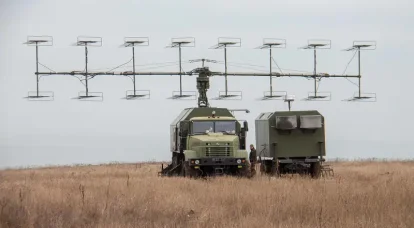 Rekaman telah muncul tentang penghancuran radar P-18 Angkatan Bersenjata Ukraina di dekat Vladimirovka oleh serangan rudal Rusia