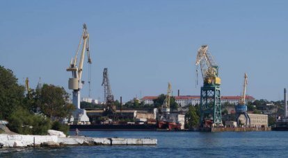 Sevastopol ramo "Zvezdochka" completou o reparo de dois navios regulares