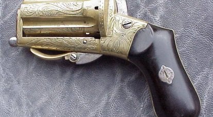Verzierte Revolver