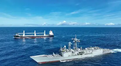 Показаны кадры борьбы с пиратами фрегата Canarias ВМС Испании