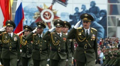 드미트리 메드베데프 : "군대 장교 수가 증가 할 것"