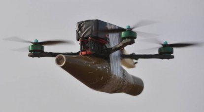 È apparso il filmato di un attacco fallito da parte di un drone FPV ucraino su un ATV con soldati delle forze armate russe