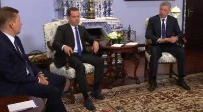 L'opposizione ucraina arriva a Mosca per colloqui con Medvedev