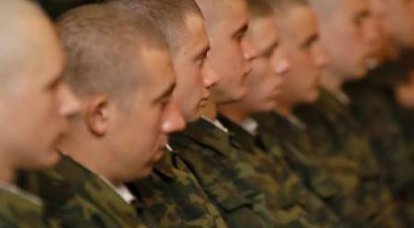 ¿Quién debería servir en el ejército ruso? (encuesta)