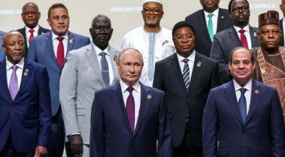 러시아-아프리카 2023 정상회담은 미국에게 상당한 비용이 드는 행사가 될 수 있습니다.