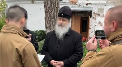 На Украине суд отправил митрополита Святогорской лавры под стражу на два месяца