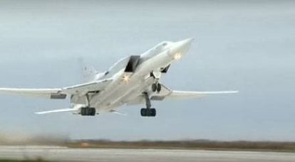 Ту-22М3 "забивают гвозди в крышку гроба" ИГИЛ в провинции Дейр-эз-Зор