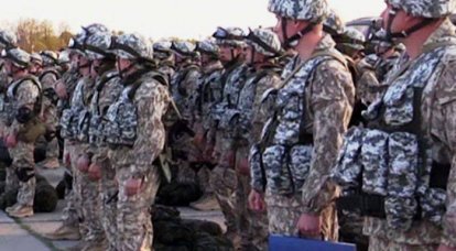 CSTO 훈련 참가를 위해 러시아에서 타지키스탄으로 파견된 공수부대
