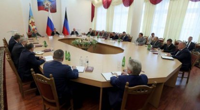 LPR'de toplantı: Rusya Federasyonu Güvenlik Konseyi Başkan Yardımcısı Medvedev ve Rus güvenlik yetkilileri Donbass cumhuriyetlerinin başkanlarıyla ne tartıştı